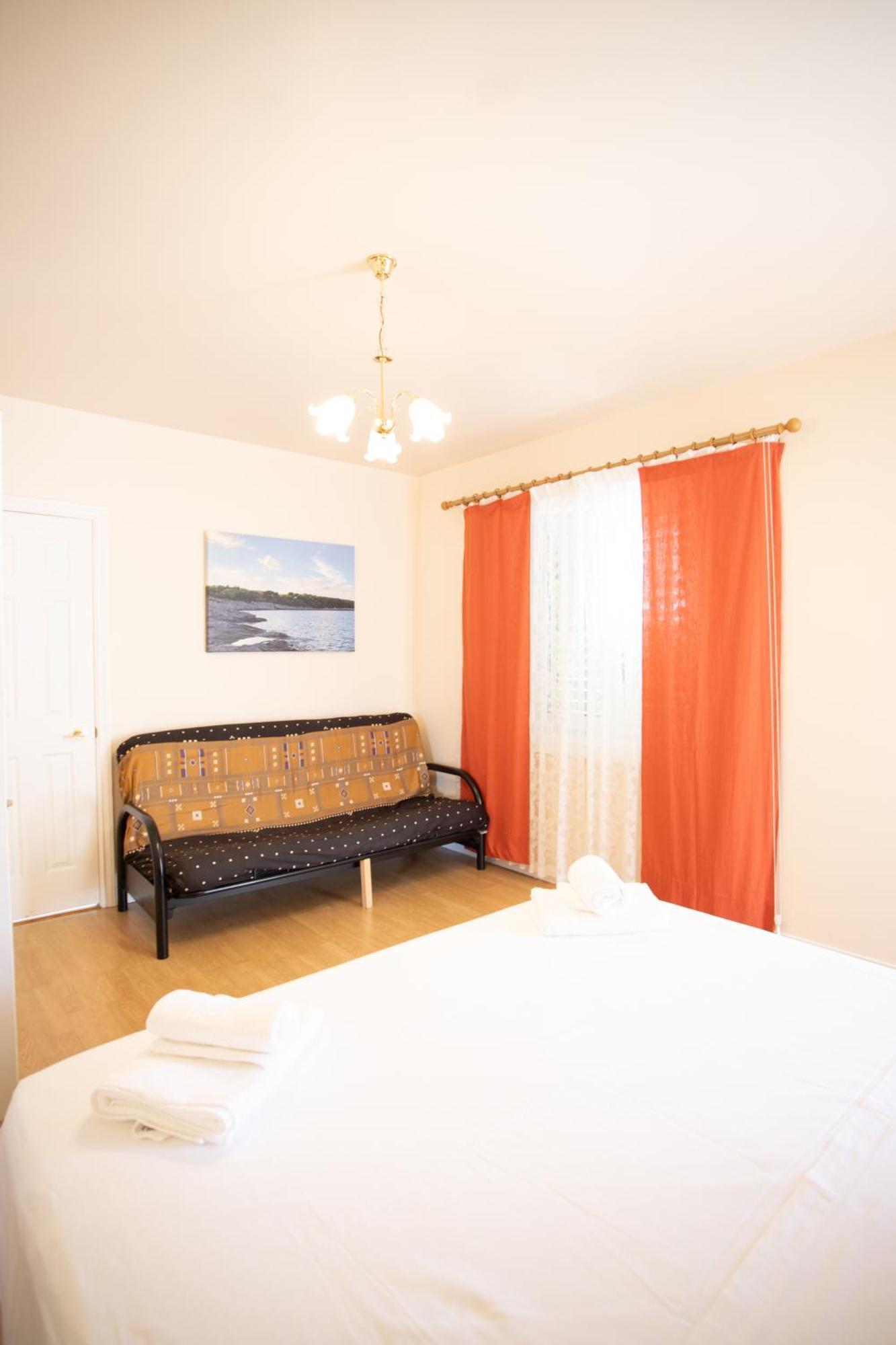 Apartments Mijajov Dvor Sumartin Ngoại thất bức ảnh