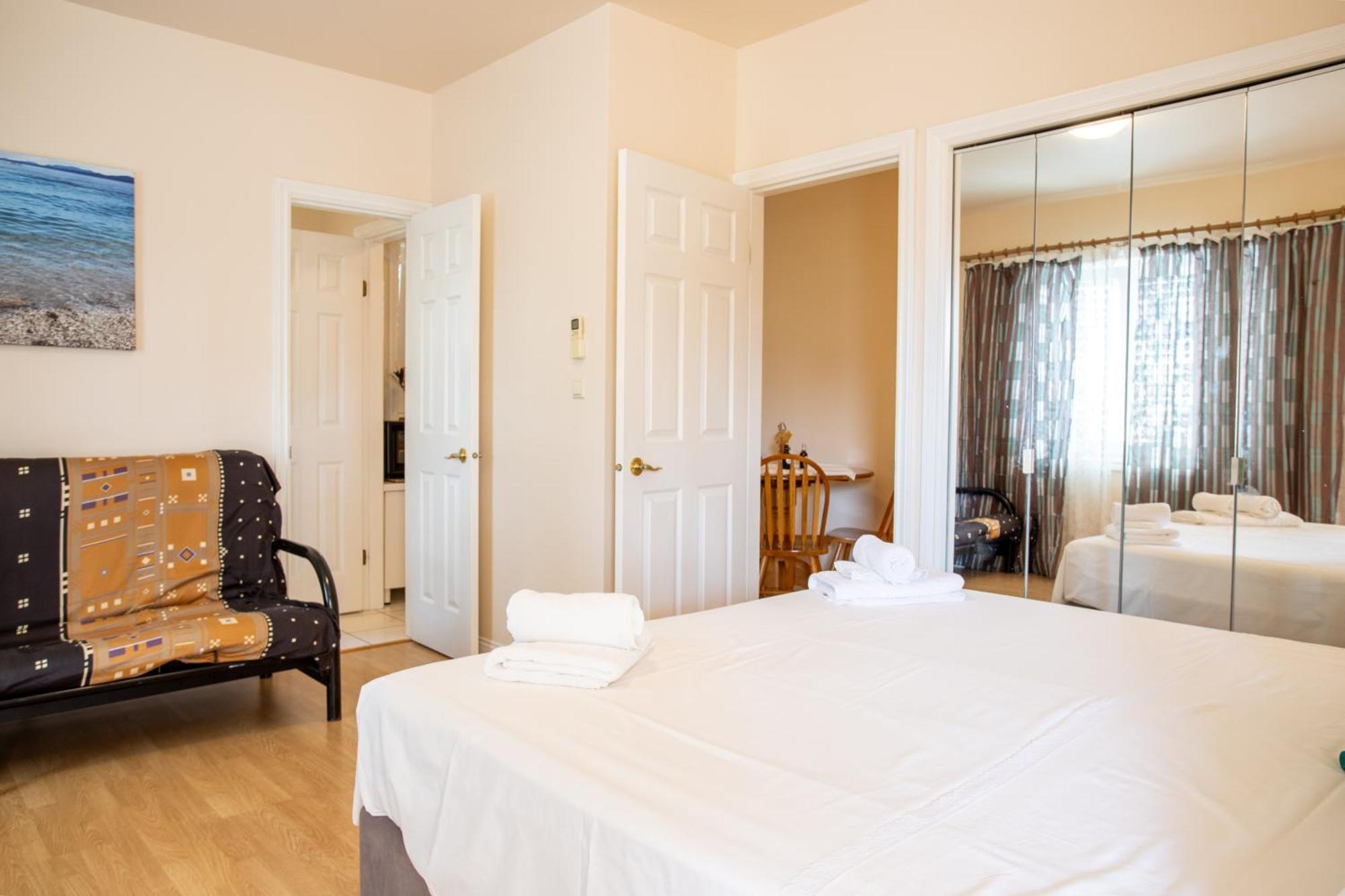 Apartments Mijajov Dvor Sumartin Phòng bức ảnh